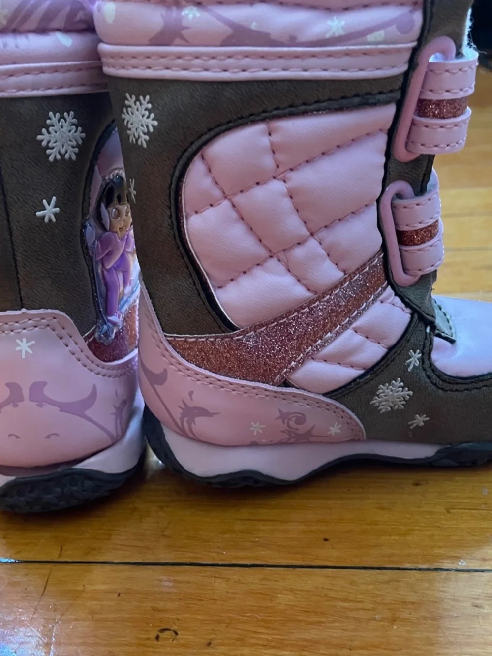 Vintage Dora the Explorer Y2K Rare 2003 Size 5M Toddler Girls Snow Boots Pink